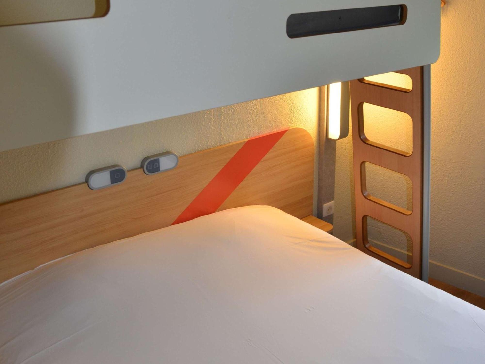 Ibis Budget Rouen Nord Isneauville Екстериор снимка